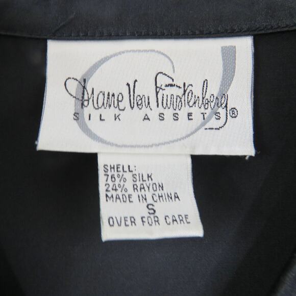 Vintage Diane von Furstenberg Black Baroque Sheer Silk Button Up Blouse Small - Picture 7 of 7